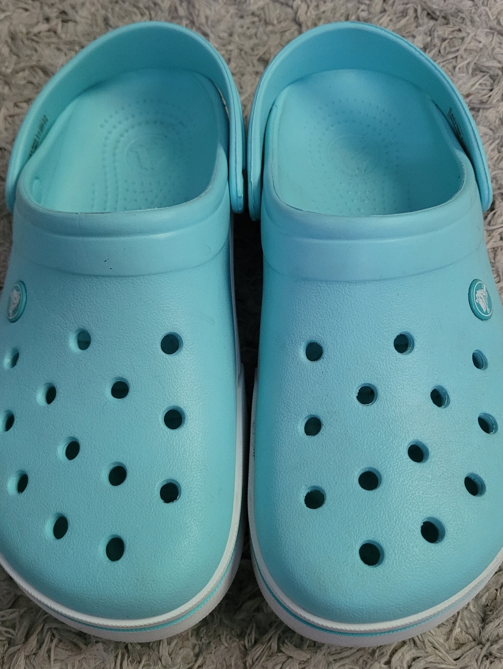 Light Blue Crocband Crocs W9M7